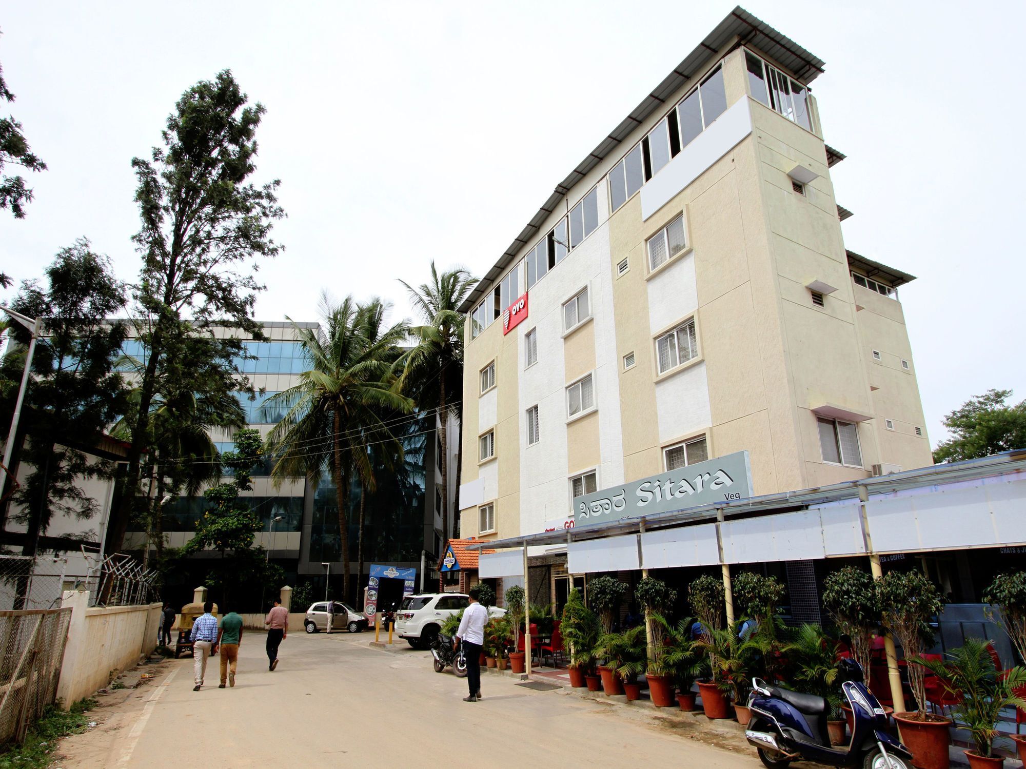 Collection O Goyal Residency Hotel Bangalore Exterior photo